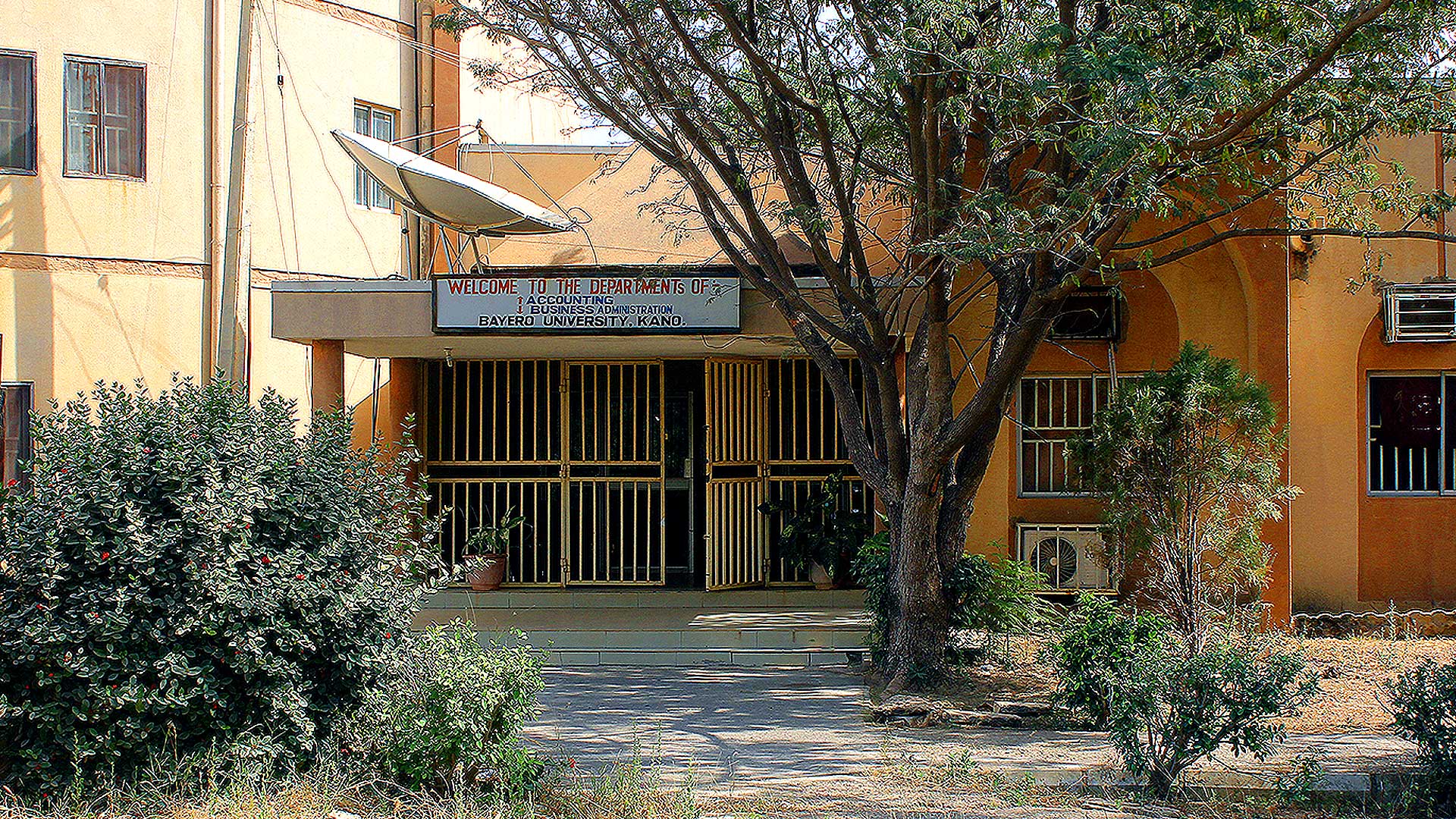 Faculty of Social Sciences